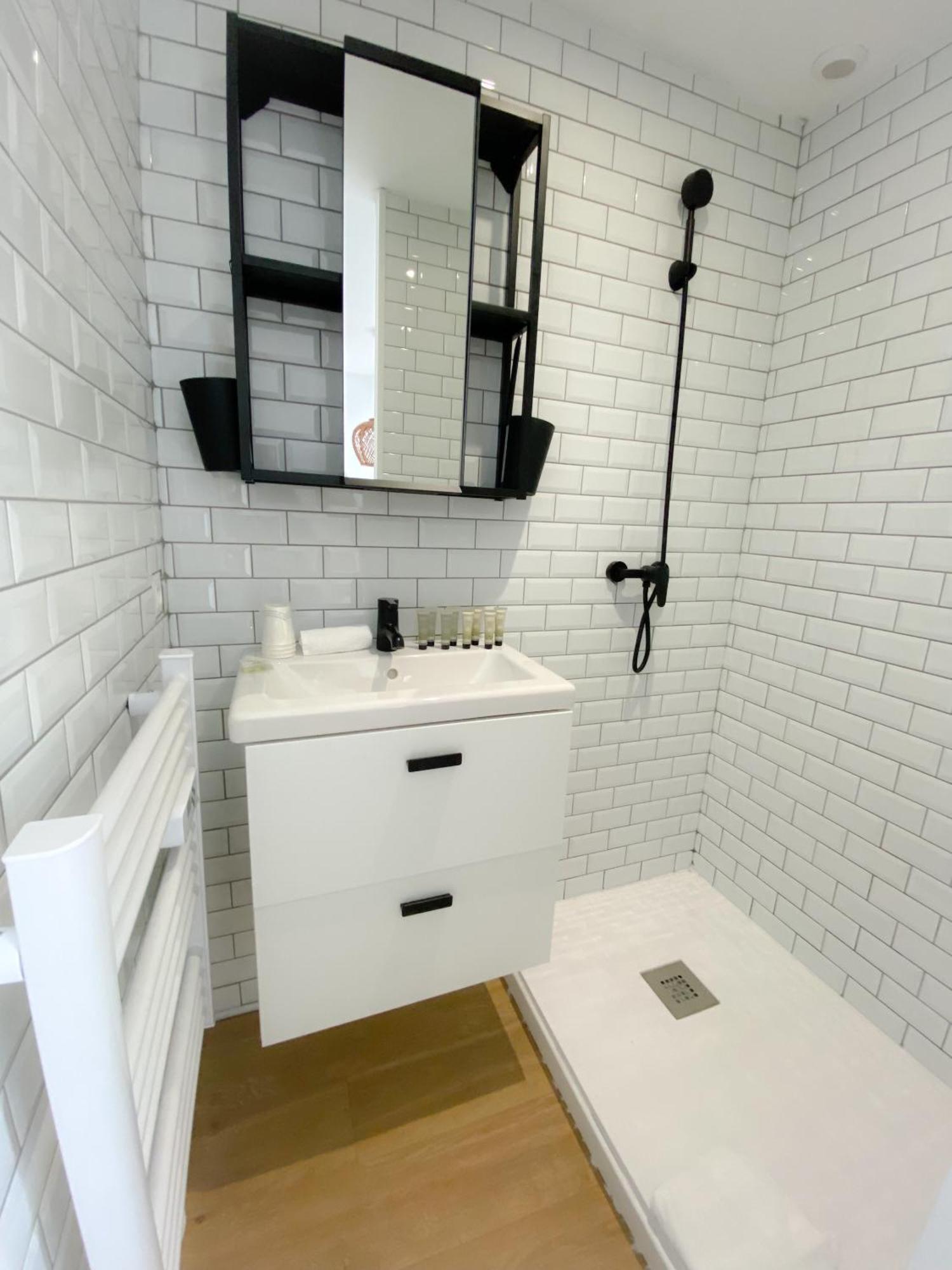 Le Temple 2 Apartment Calais Luaran gambar